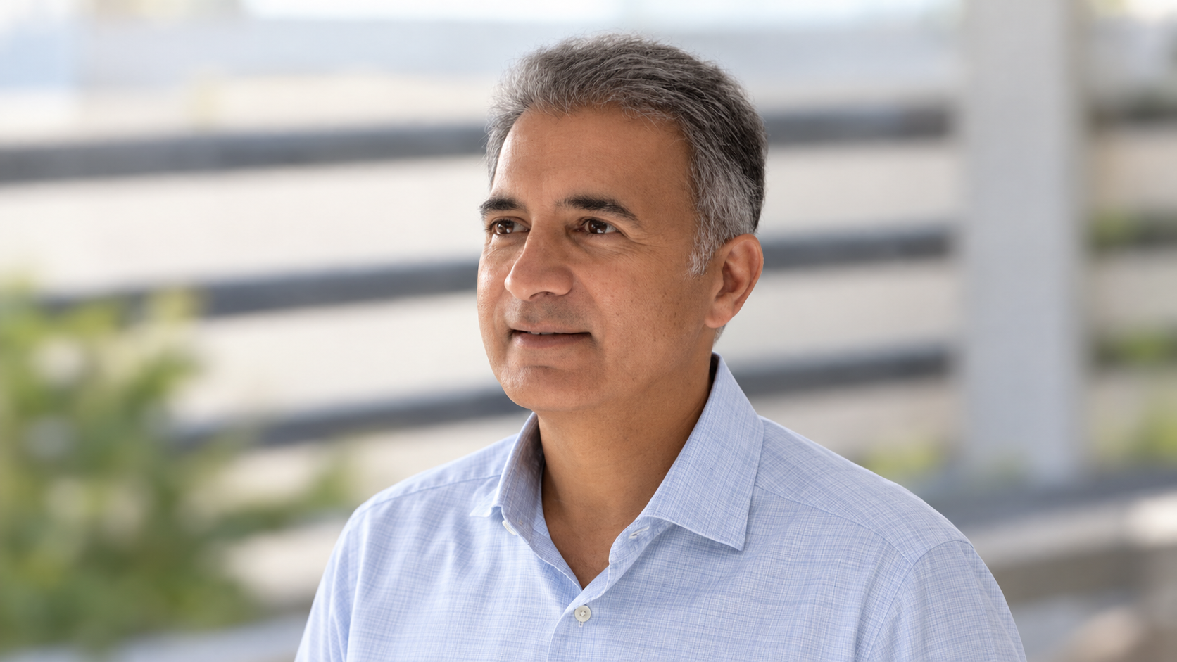 Anand Andy Khubani, naturally colorized LinkedIn portrait